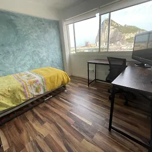 Séjour chez l'habitant Closest To Gibraltar Border, La Línea de la Concepción
