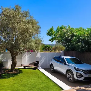 Olivo - Acogedora Casa Con Exclusivo Diseno Interior Casa vacanze Puig D'en Valls